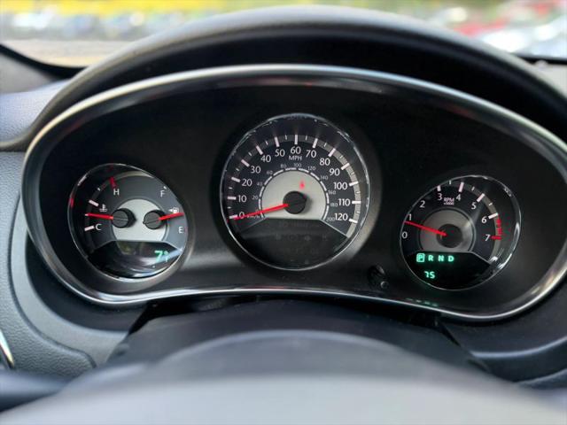2012 Chrysler 200 Touring