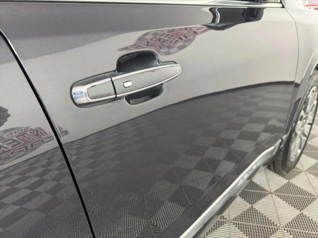 2021 GMC Acadia AWD Denali