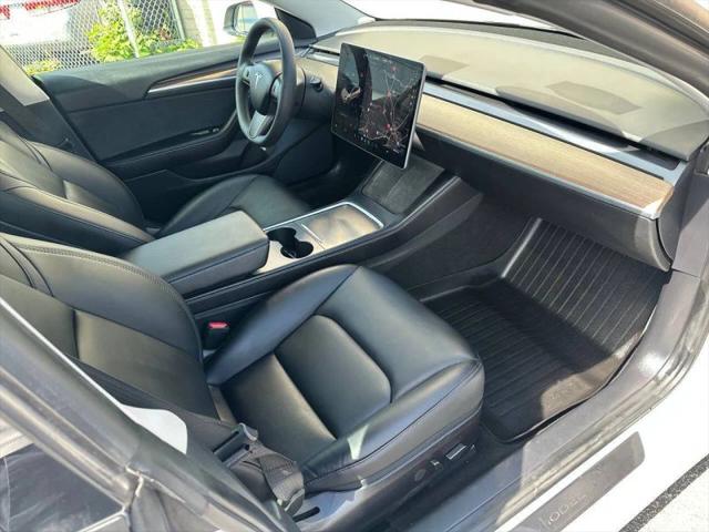 2021 Tesla Model 3 Standard Range Plus Rear-Wheel Drive
