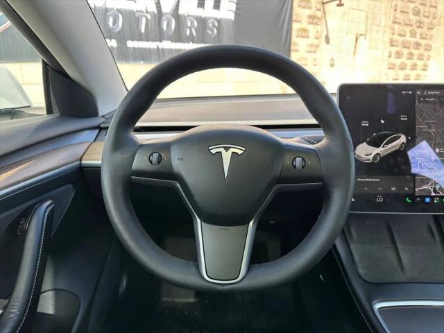 2021 Tesla Model 3 Standard Range Plus Rear-Wheel Drive