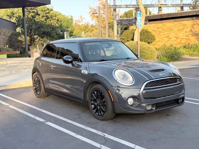 2015 MINI Cooper Hardtop S