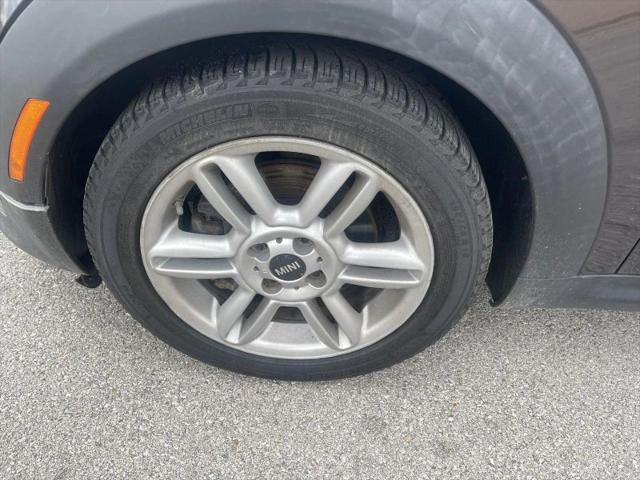 2015 MINI Cooper Convertible Cooper M6