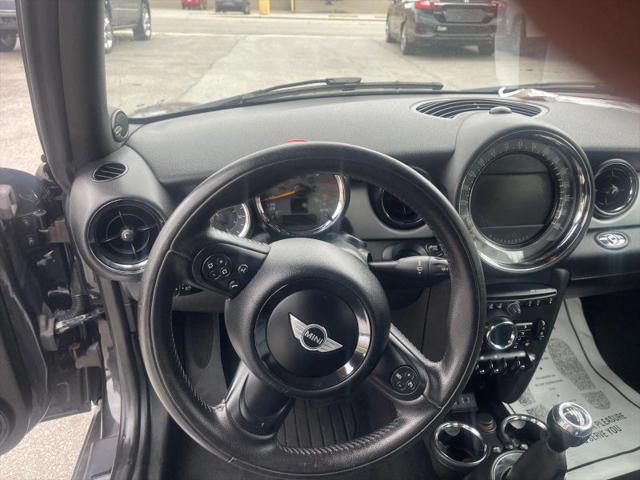 2015 MINI Cooper Convertible Cooper M6