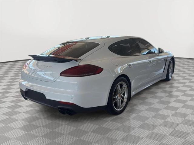 2016 Porsche Panamera GTS