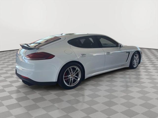 2016 Porsche Panamera GTS