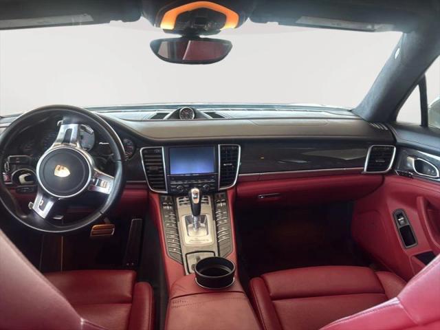 2016 Porsche Panamera GTS