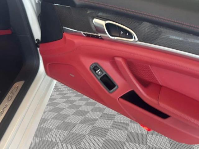 2016 Porsche Panamera GTS