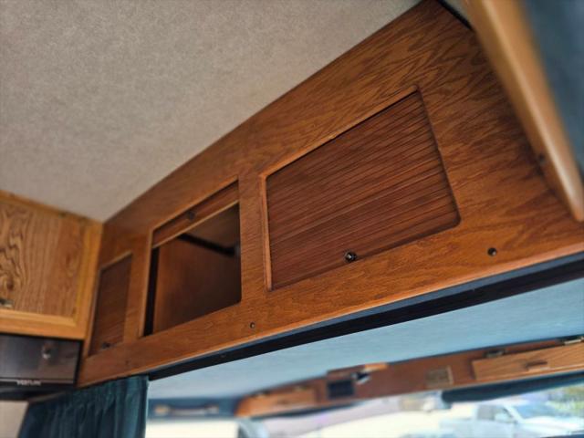 1992 Dodge Ram 50 Base