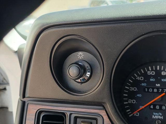 1992 Dodge Ram 50 Base