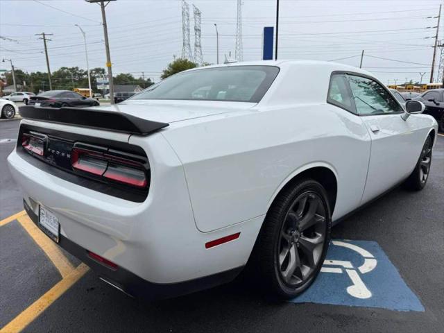 2018 Dodge Challenger SXT Plus