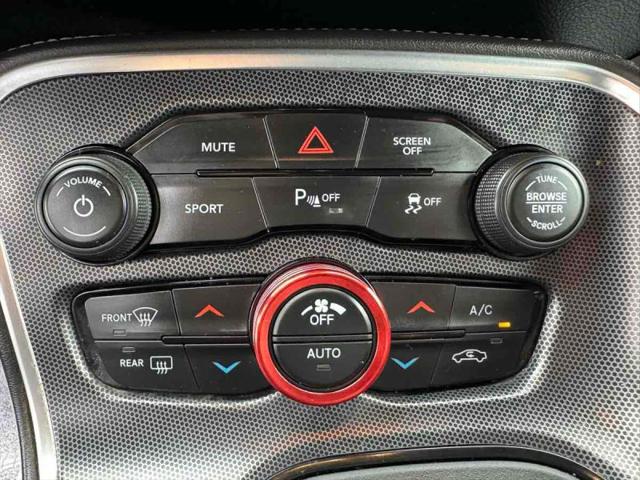 2018 Dodge Challenger SXT Plus