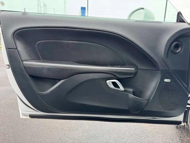 2018 Dodge Challenger SXT Plus