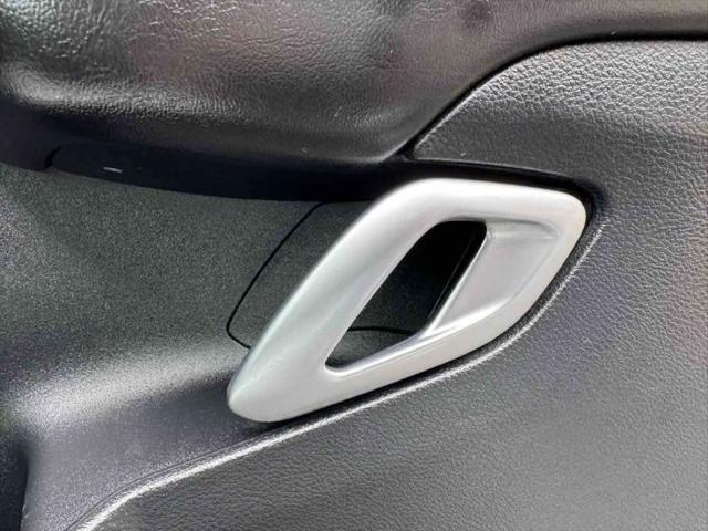 2018 Dodge Challenger SXT Plus