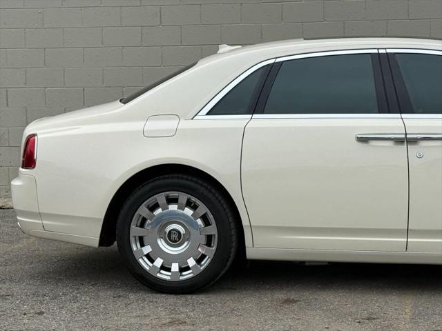 2013 Rolls-Royce Ghost Base
