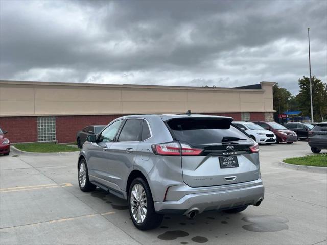 2022 Ford Edge Titanium