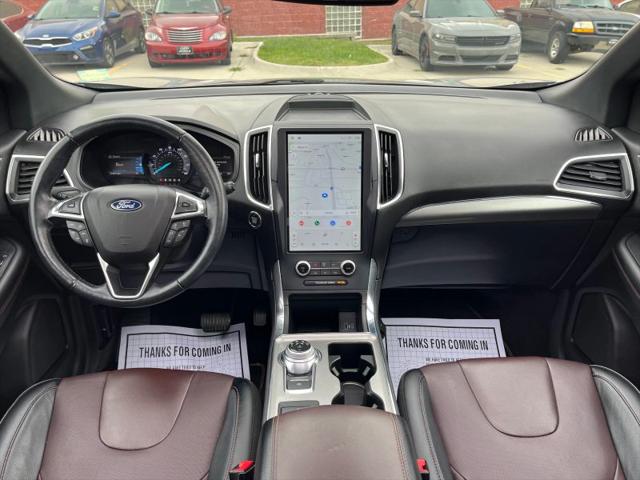 2022 Ford Edge Titanium