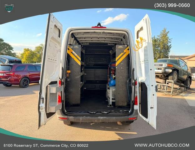 2021 Freightliner Sprinter Standard Roof I4