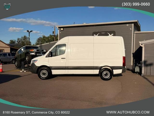 2021 Freightliner Sprinter Standard Roof I4