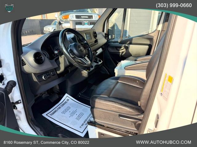 2021 Freightliner Sprinter Standard Roof I4