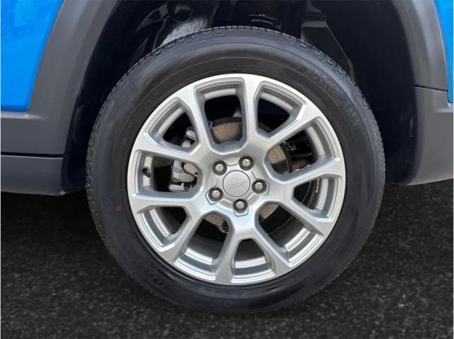 2024 Jeep Compass Latitude Lux FWD