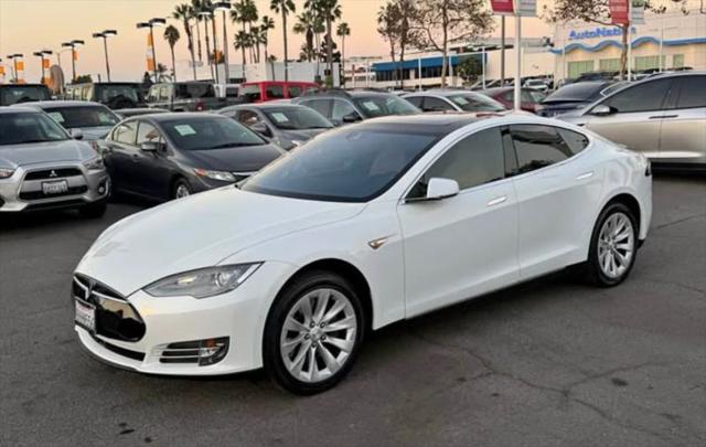 2016 Tesla Model S 90D