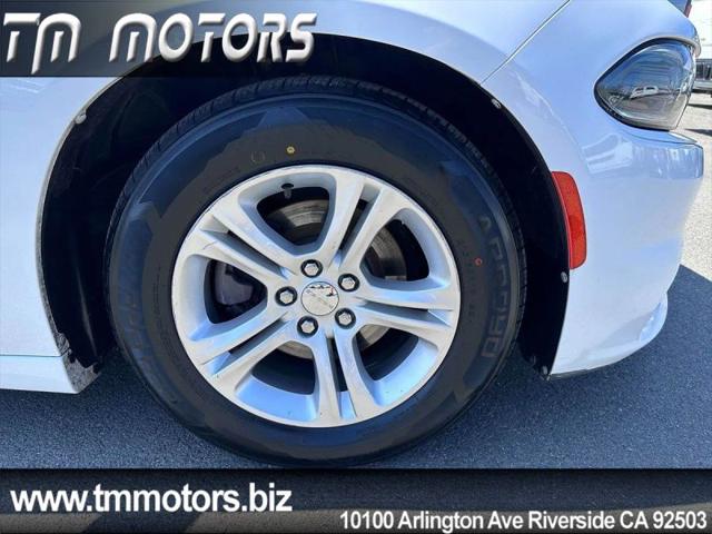 2020 Dodge Charger SXT RWD