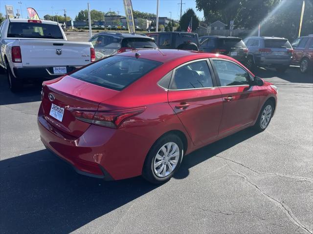 2021 Hyundai Complementos decorativos SE