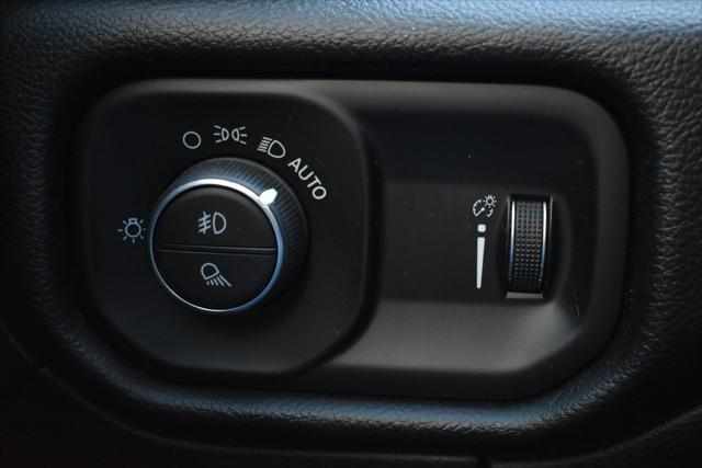 2020 Ram 1500 Sport