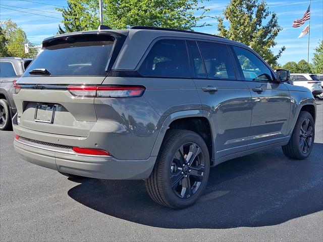 2027 Jeep Grand Cherokee Limited Reserve