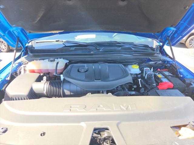 2025 Ram 1500 Tradesman Quad Cab 4x4 64 Box