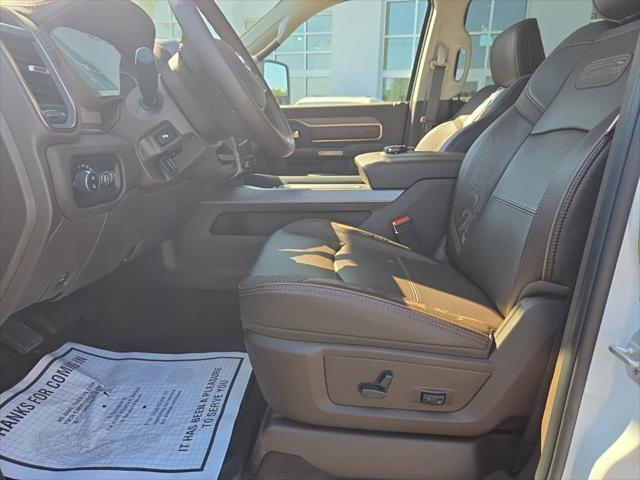 2025 Ram 3500 Limited Longhorn Crew Cab 4x2 8 Box