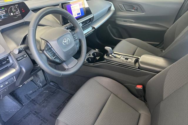 2023 Toyota Prius LE