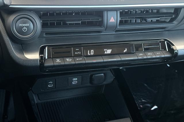 2023 Toyota Prius LE