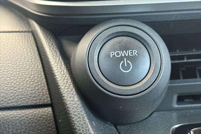 2023 Toyota Prius LE