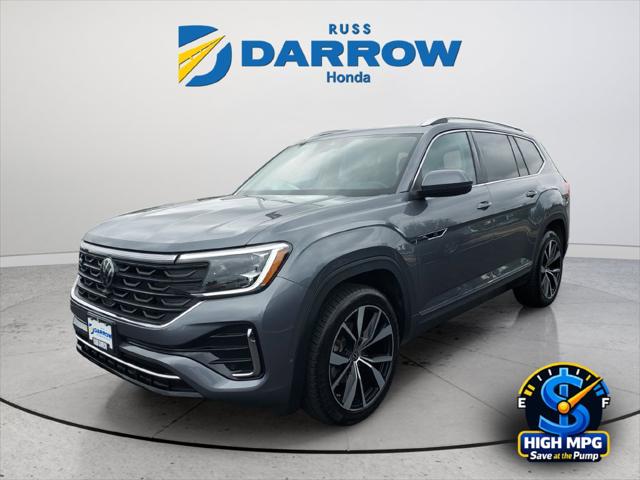 2024 Volkswagen Atlas 2.0T SEL Premium R-Line for sale in Milwaukee, WI