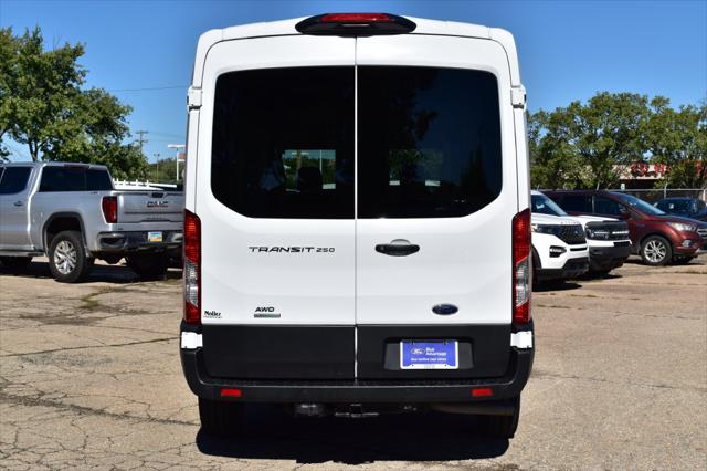 2025 Ford Transit Cargo Van Base