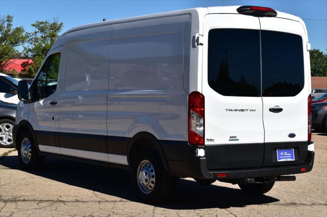 2025 Ford Transit Cargo Van Base