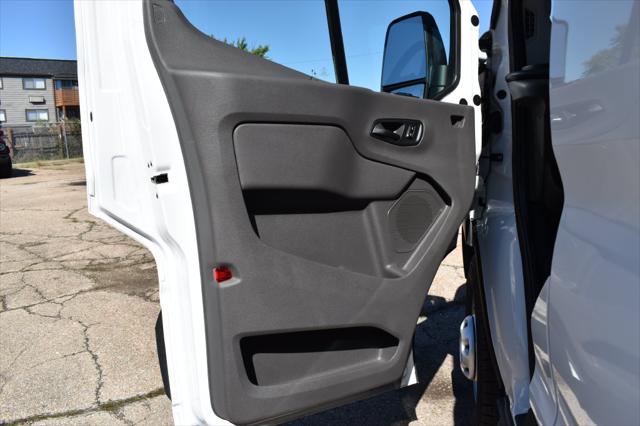 2025 Ford Transit Cargo Van Base