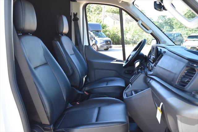 2025 Ford Transit Cargo Van Base