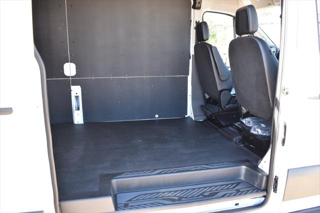 2025 Ford Transit Cargo Van Base