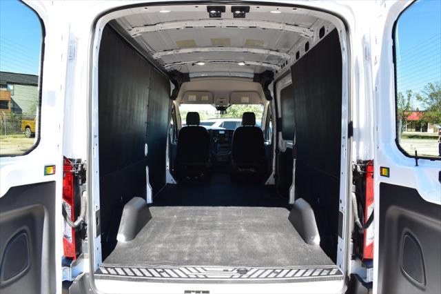 2025 Ford Transit Cargo Van Base