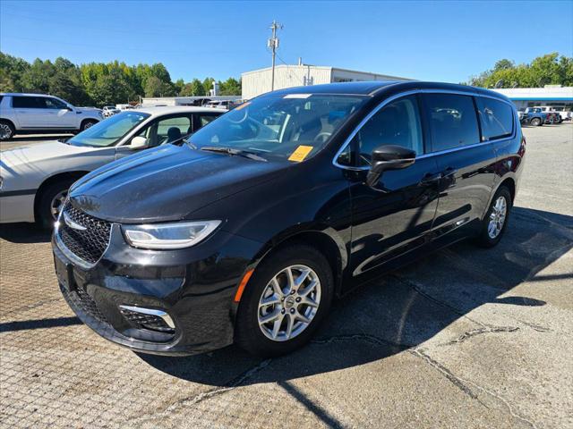 2024 Chrysler Pacifica Touring L for sale in Forest City, NC