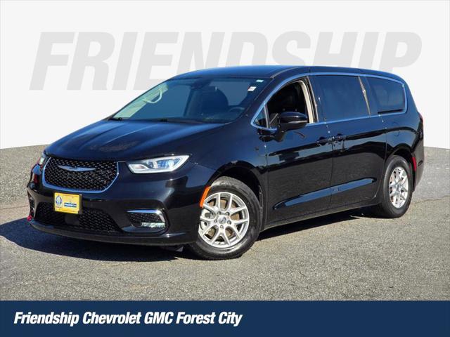 2024 Chrysler Pacifica Touring L for sale in Forest City, NC