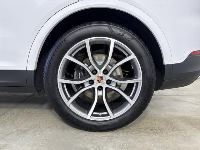 2026 Porsche Cayenne Unknown