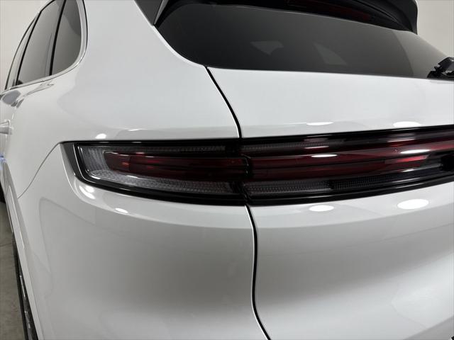 2026 Porsche Cayenne Unknown