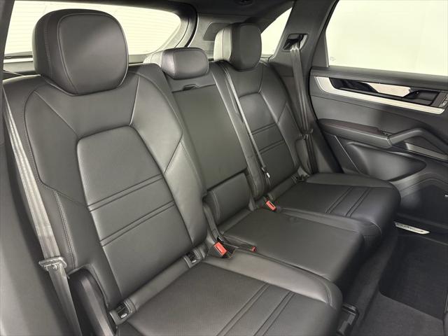 2026 Porsche Cayenne Unknown