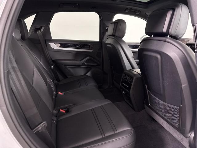 2026 Porsche Cayenne Unknown