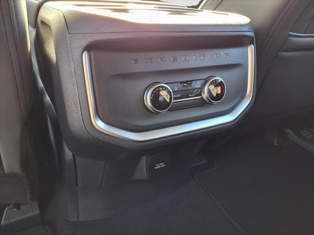2026 Ford Expedition Max Active MAX