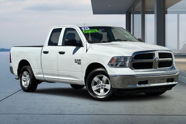 2024 Ram 1500 Classic SLT Quad Cab 4x2 64 Box