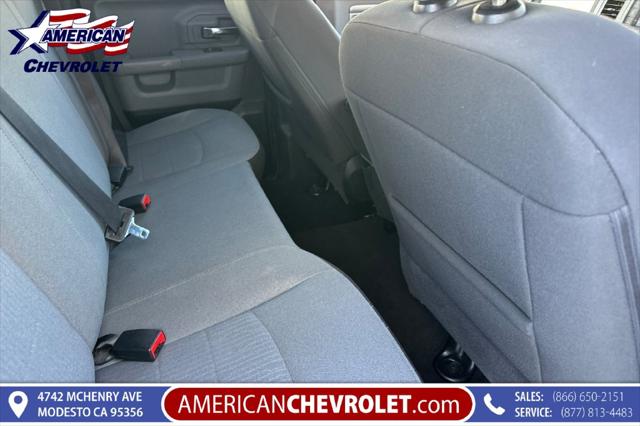 2024 Ram 1500 Classic SLT Quad Cab 4x2 64 Box